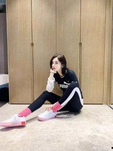 娱乐吃瓜君长腿哥哥